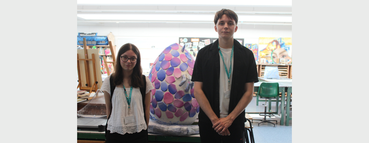 Bracknell Art students create a Dragon’s egg for The Lexicon’s art trail